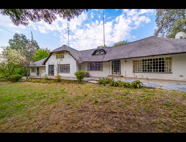 5 BEDROOM HOUSE FOR SALE IN NORTH RIDING AH